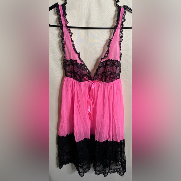 Victoria’s Secret Babydoll Lingerie - Picture 1 of 5